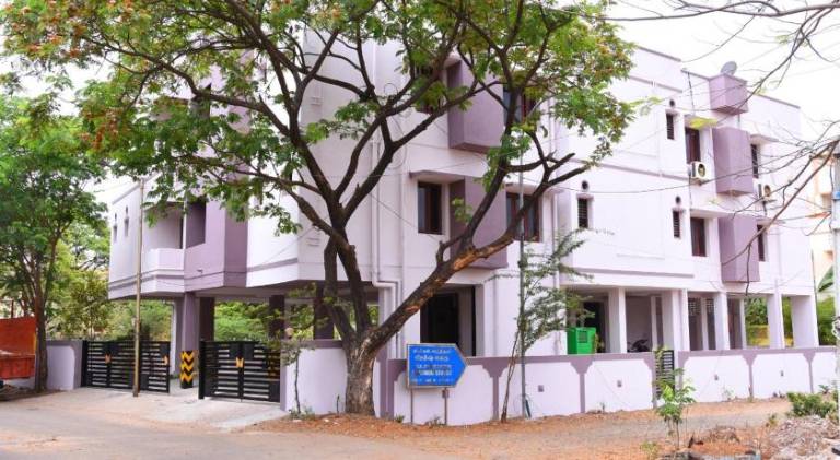 Aishwaryam Deshna Service Apartment — photo 3