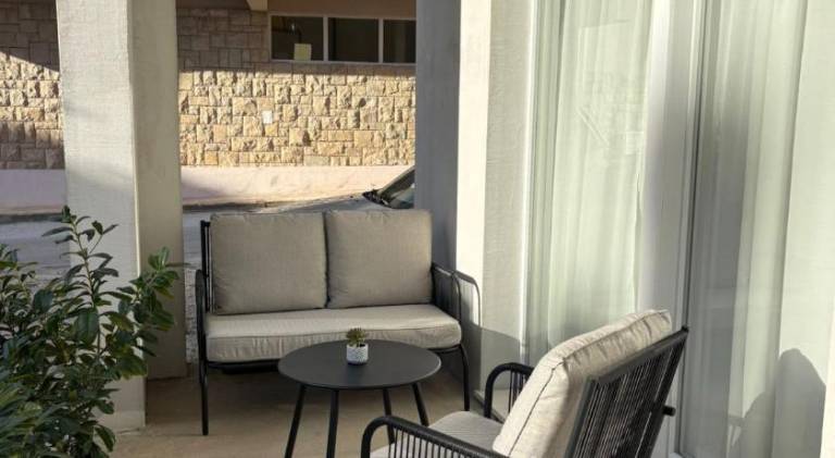 Holiday apartment with terrace & yard — photo 4