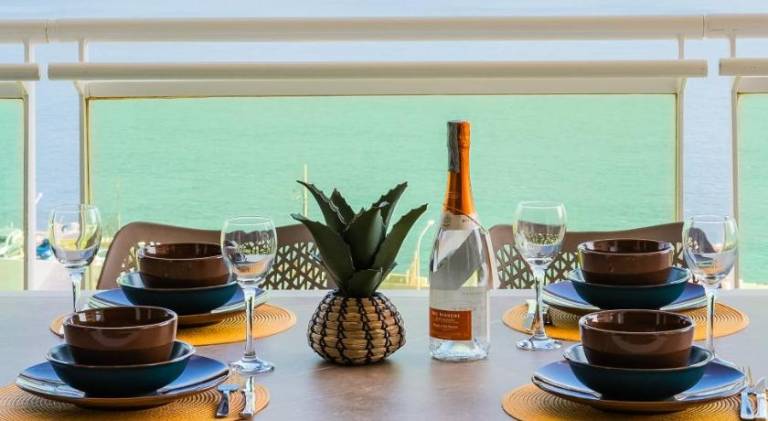 Luxury Seafront 3BR with Pool by Arco Collection in St. Julian's