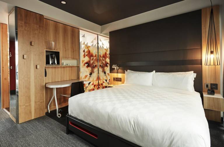 Alt Hotel Calgary East Village — photo 2