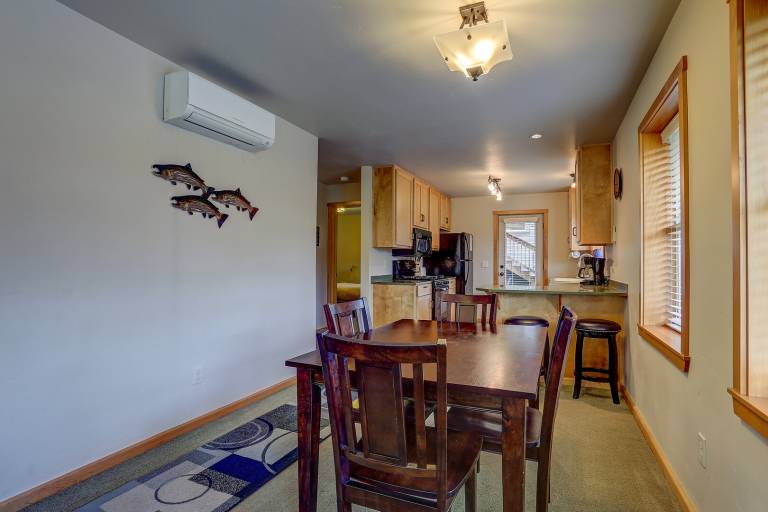 Hutson's Hideaway 30 Day — photo 4