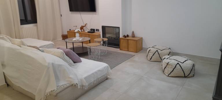 Fully equipped pleasant villa with patio, private pool & barbeque | Dogs allowed — photo 3