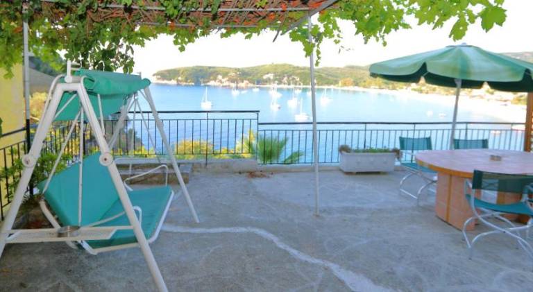Holiday apartment with patio & yard | Beach nearby | Dogs allowed — photo 5