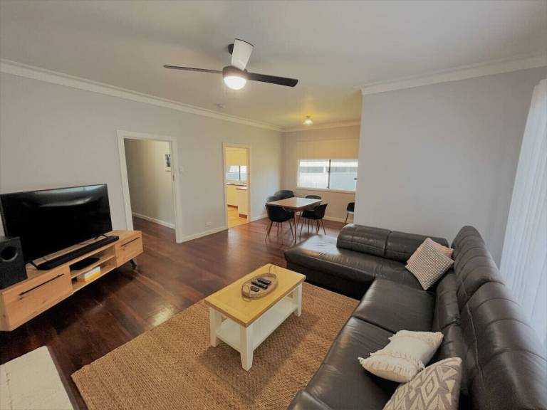 House Esperance