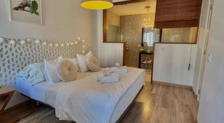 Fully equipped lovely apartment with private pool, terrace & garden | Close to the beach | Dogs allowed — photo 2