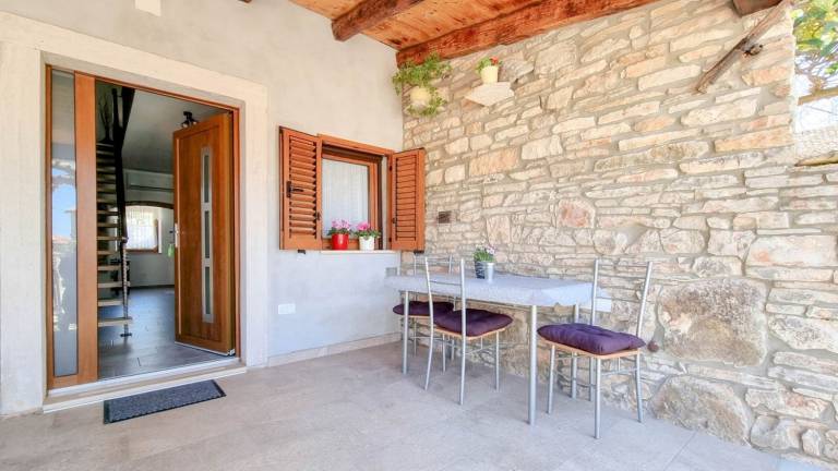 Mediterranean and dog-friendly apartment only 600 meters to the beach — photo 4