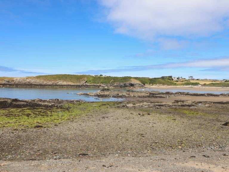 Cottage  Cemaes Bay