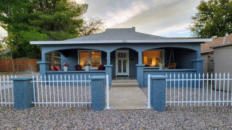 House Cottonwood