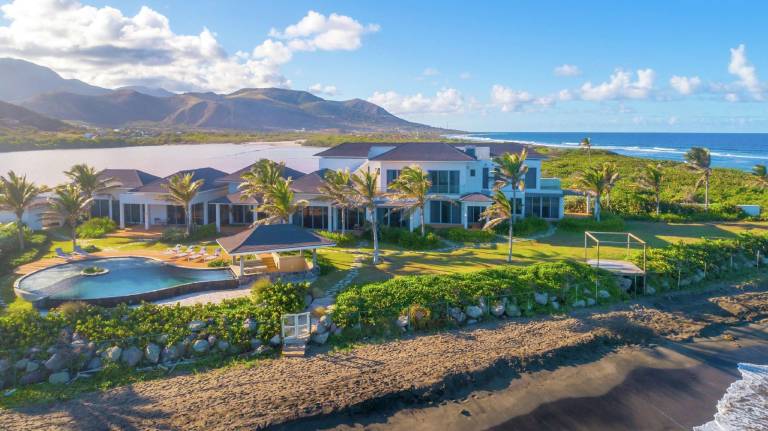 Koi Resort Saint Kitts, Curio Collection by Hilton — photo 2