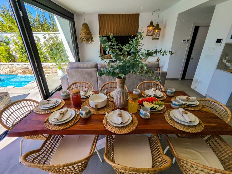 Fully equipped villa with terrace, private pool & hot tub | Pets are welcome — photo 4