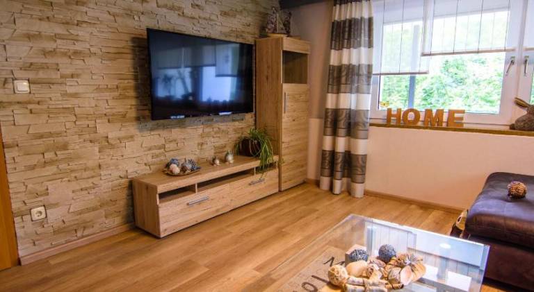 Rental apartment with 3 rooms for 6 persons — photo 2