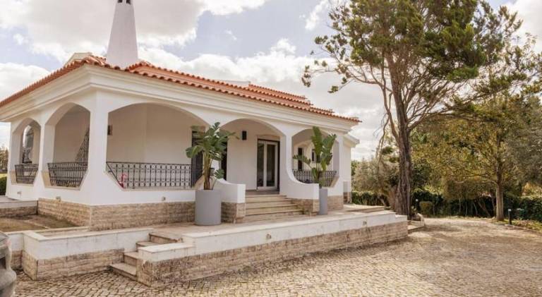 Villa with garden, grill & private pool — photo 5