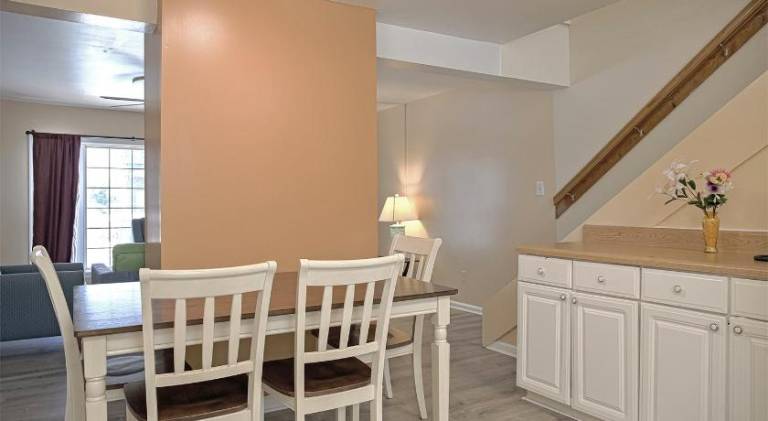 Colonial Inn — photo 5