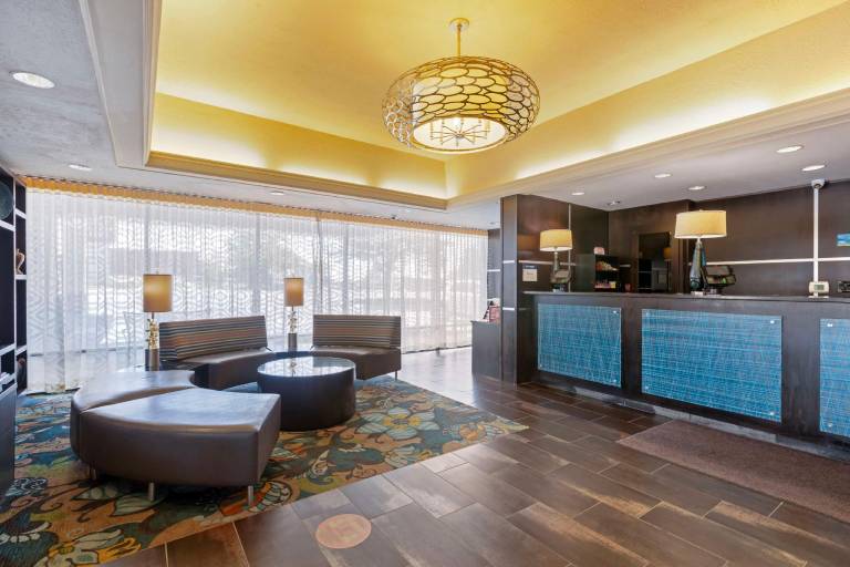 Best Western Plus Midwest Inn — photo 2