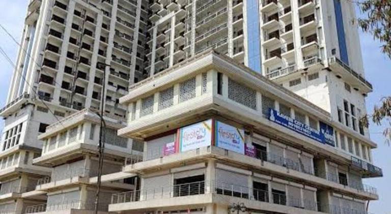STAY IN NOIDA — photo 5