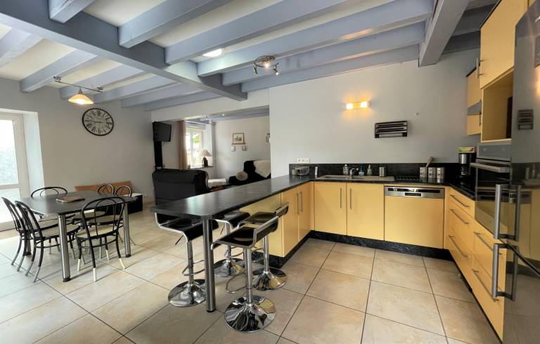 Gite with terrace & yard — photo 4