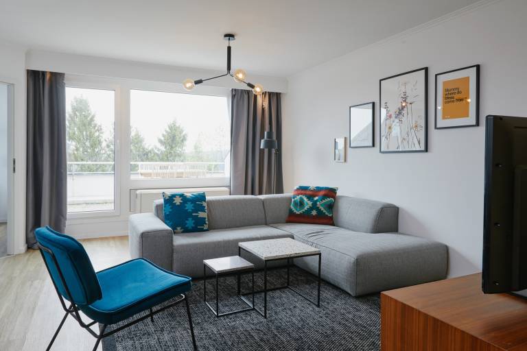 Ideal location, directly at the entrance to the Winterberg ski lift carousel and to the hiking trails — photo 5