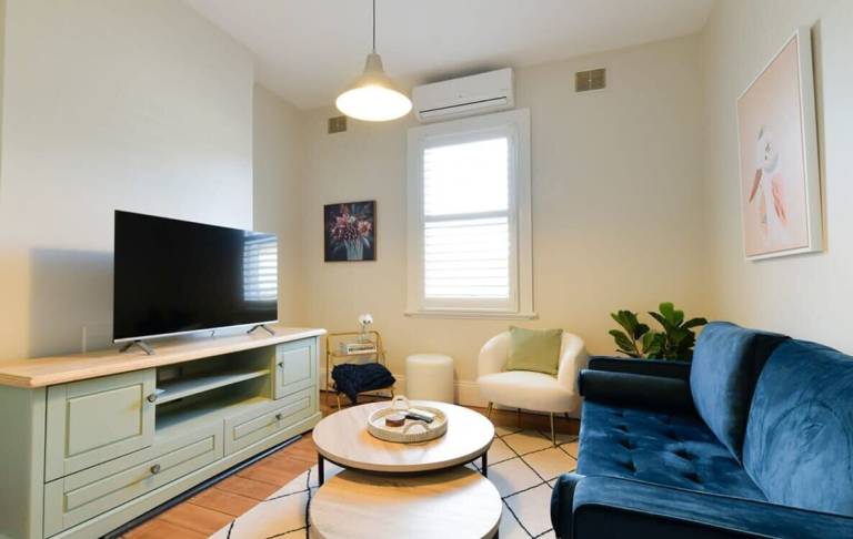 Apartment Bathurst