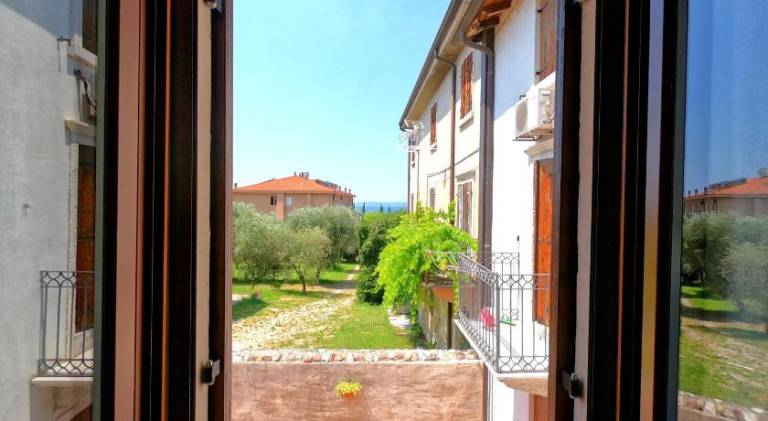 Apartment with 2 rooms for 4 persons — photo 3