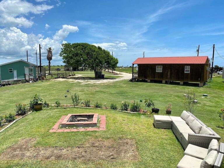 Cabin  Matagorda