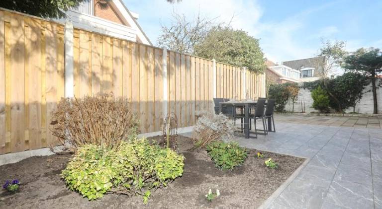 House with terrace — photo 5