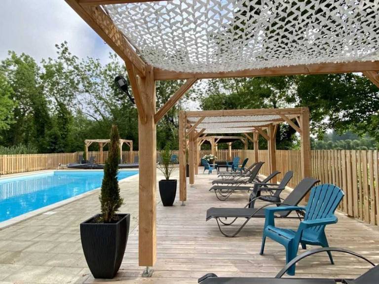 Camping Saint-Hilaire-la-Palud