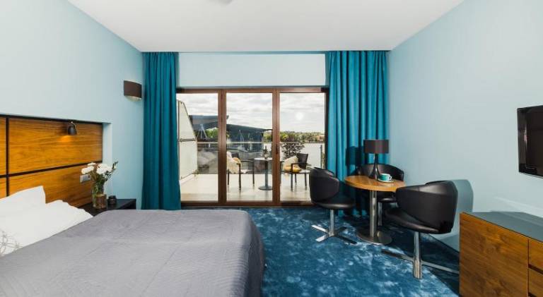 Holiday apartment with pool & hot tub — photo 2