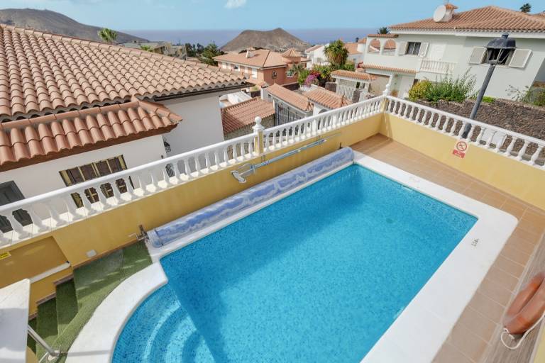 Apartment Villasol Pet-Friendly, with Pool, Wi-Fi, Terrace, Mountain and Sea Views — photo 2