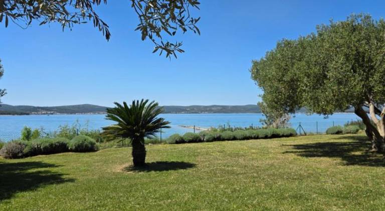 Charming holiday apartment | Next to the beach | Pet-friendly in Biograd na Moru