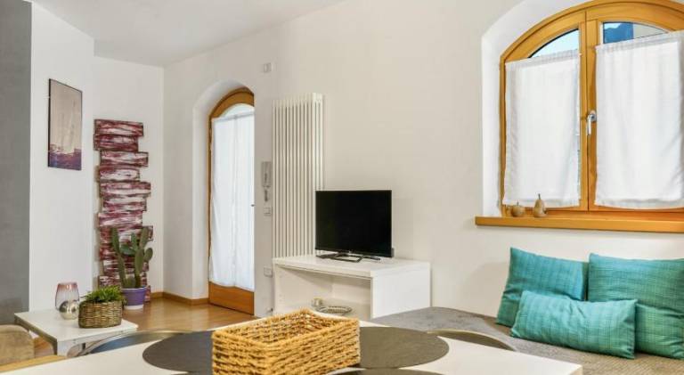 Holiday apartment with 2 rooms for 5 persons — photo 2