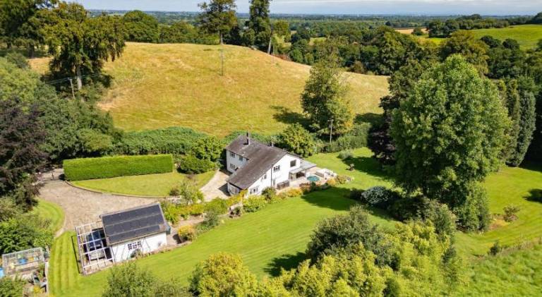 100 m&sup2; Ferienhaus