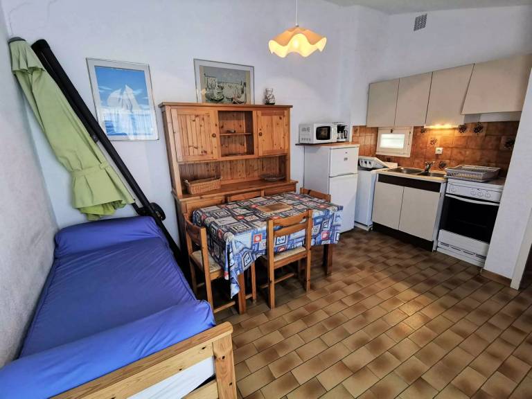 Apartment with 1 room for 4 persons in Leucate