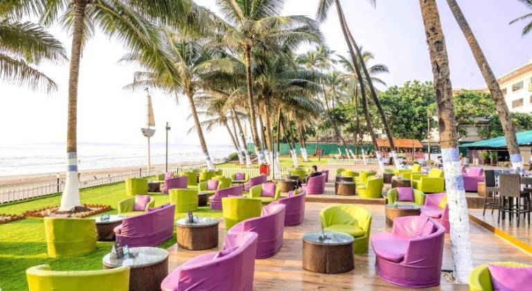 Novotel Mumbai Juhu Beach — photo 5