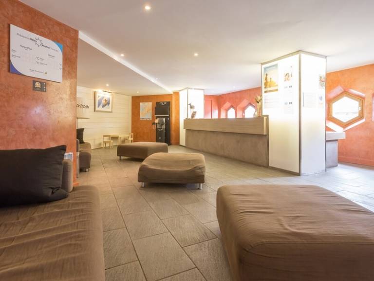 Apartment with sauna — photo 3