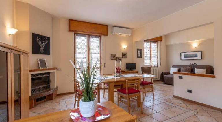 Holiday apartment with 3 rooms for 8 persons in Bellagio