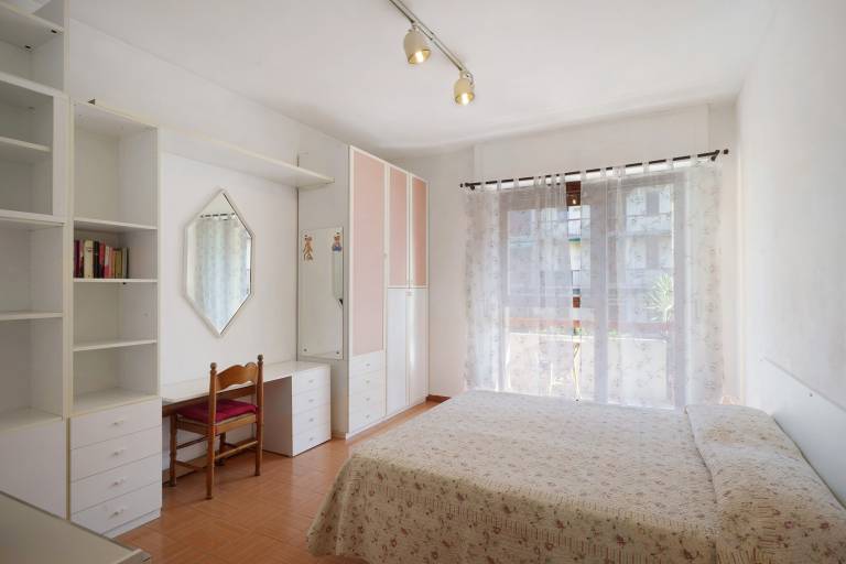 Apartment with fast internet | City view — photo 5