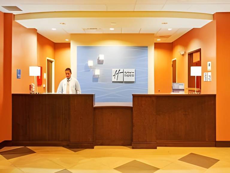 Holiday Inn Express Hotel and Suites Pearsall By IHG — photo 4