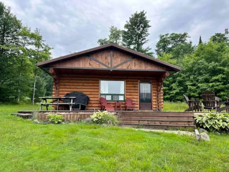Cabin  Bummers' Roost