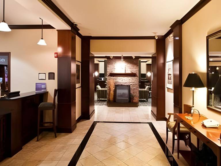 Staybridge Suites Lansing-Okemos By IHG — photo 4
