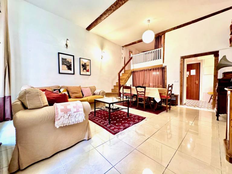 Fully equipped pleasant rental apartment | Next to Castle Hill | Beach nearby | Pet-friendly — photo 4