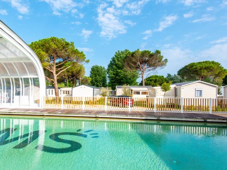 Children-friendly mobile home with heated pool & terrace | Beach nearby | Dogs allowed — photo 3