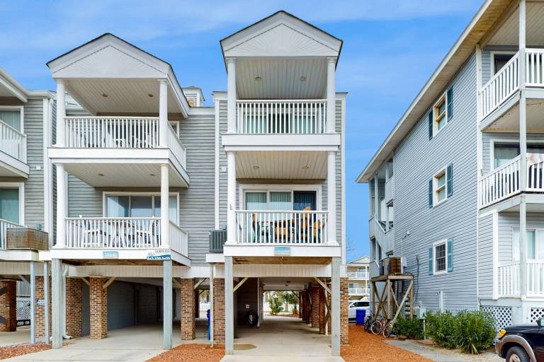 House  Surfside Beach