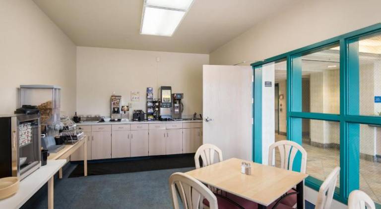 Red Lion Inn and Suites Butte — photo 5