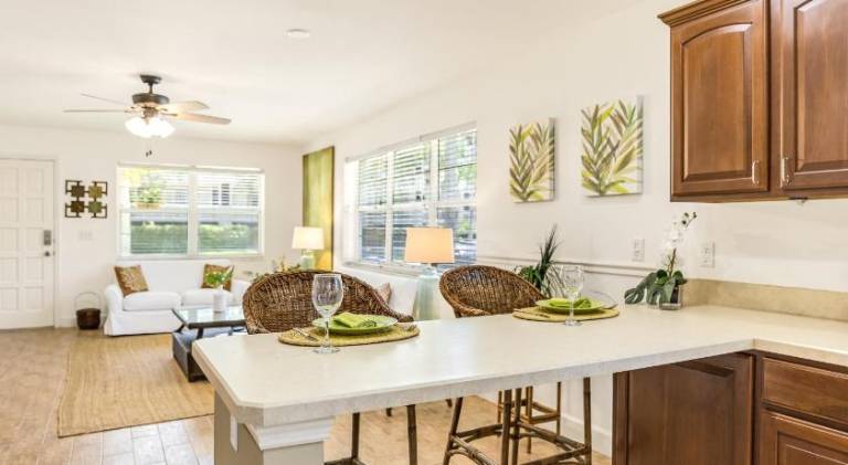 Rental apartment with garden & terrace — photo 4