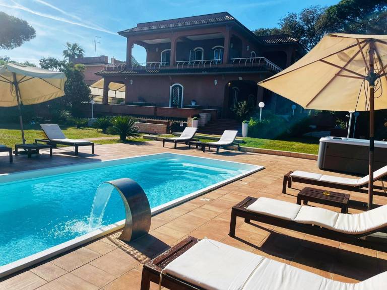 Villa  Lido dei Pini