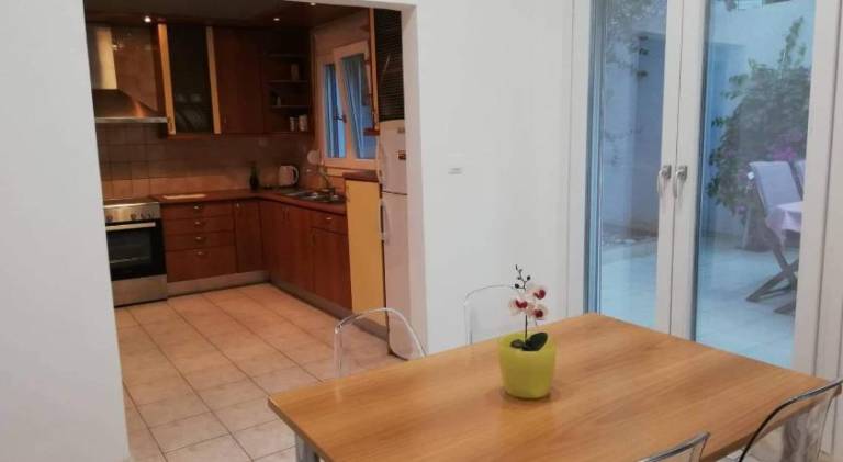 Wonderful rental apartment with terrace & garden | Dogs allowed — photo 3