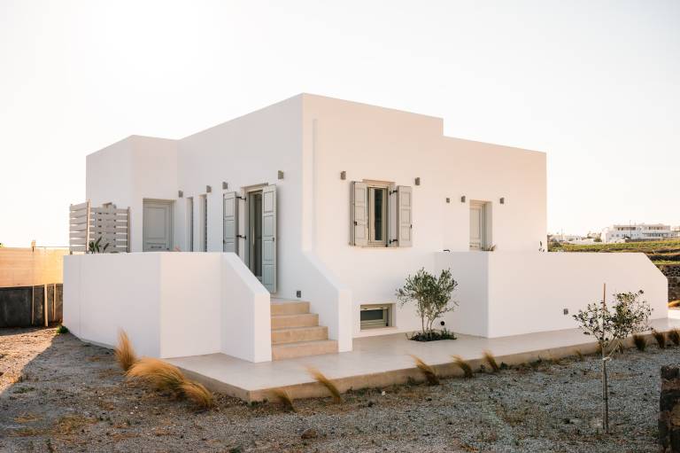 Assyr B Santorini Cozy Retreat