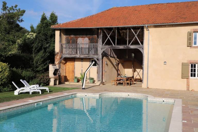 House Saint-Sever-de-Rustan