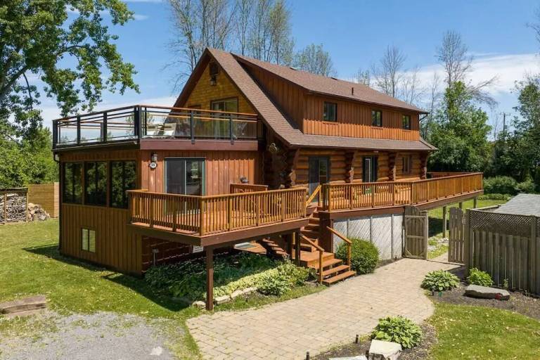 House  Downtown