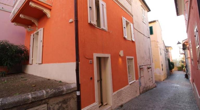 Holiday apartment | Close to the beach | Pets allowed in Camerano